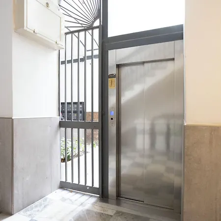 La Duomo فندق مبيت وإفطار 4*
